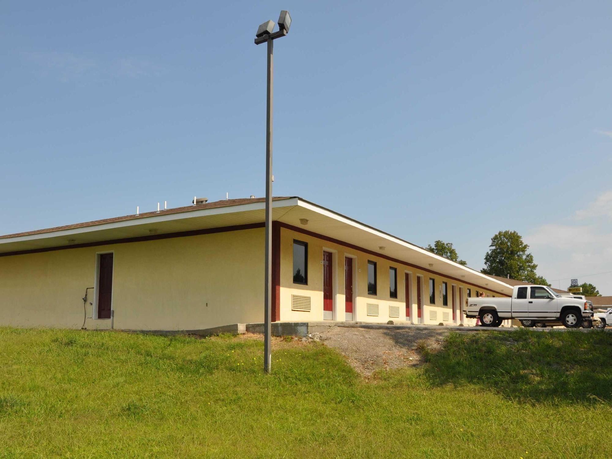 Budget Inn Elkmont Extérieur photo